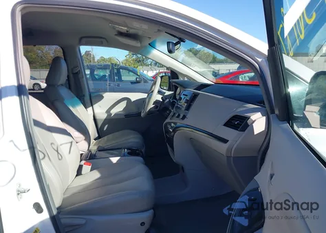 2012 Toyota Sienna Le V6 8 Passenger из США, поврежденный, VIN 5TDKK3DC3CS183629